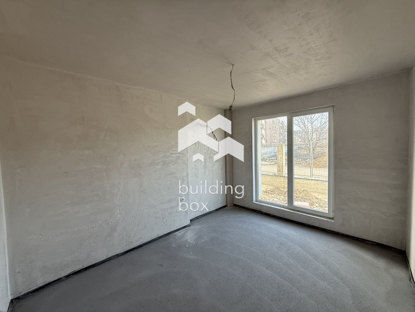 Тристаен апартамент с двор пред АКТ16 - кв. Остромила - 0