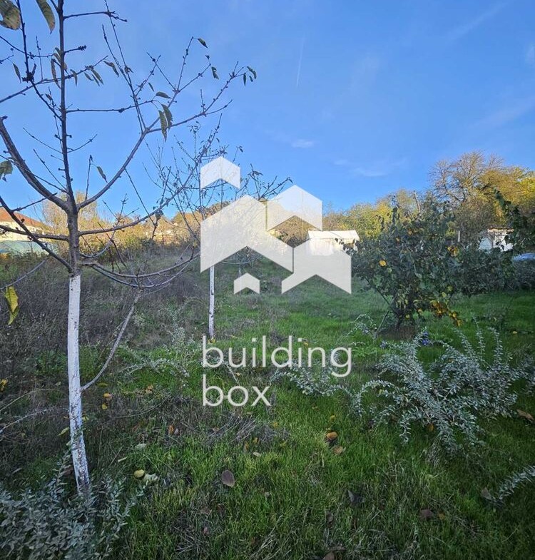 Парцел в с.Константиново - 0