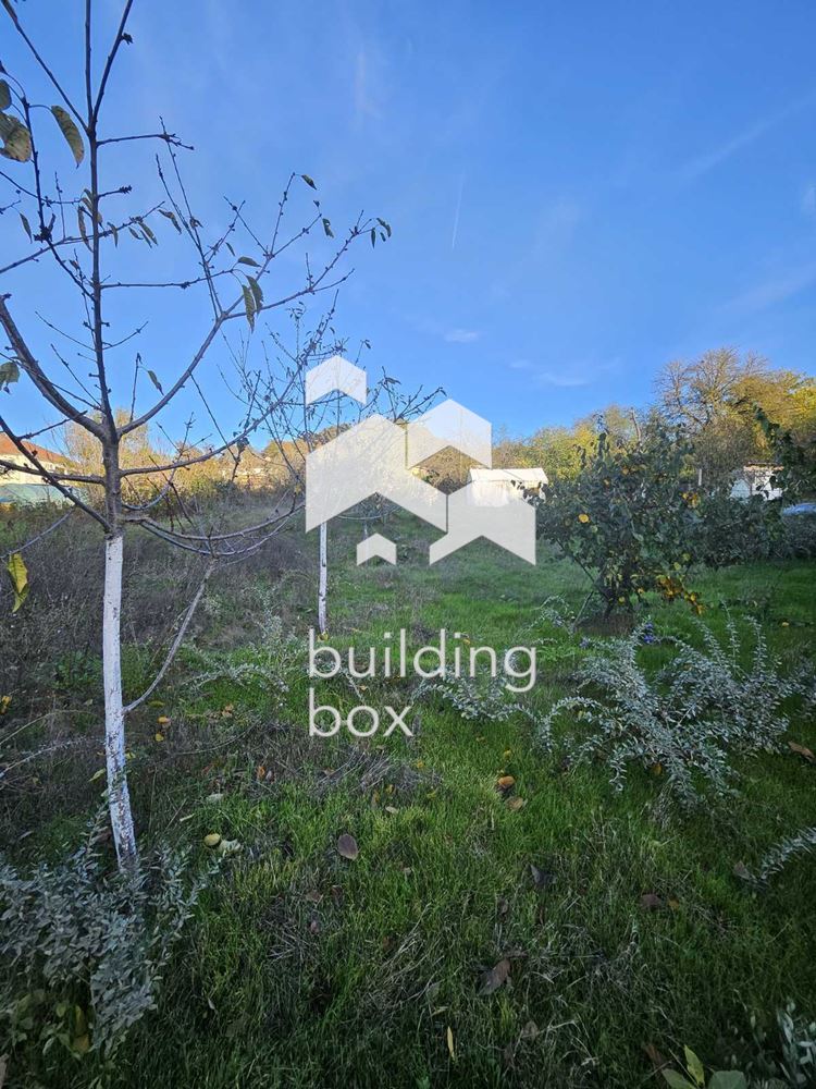 Парцел в с.Константиново