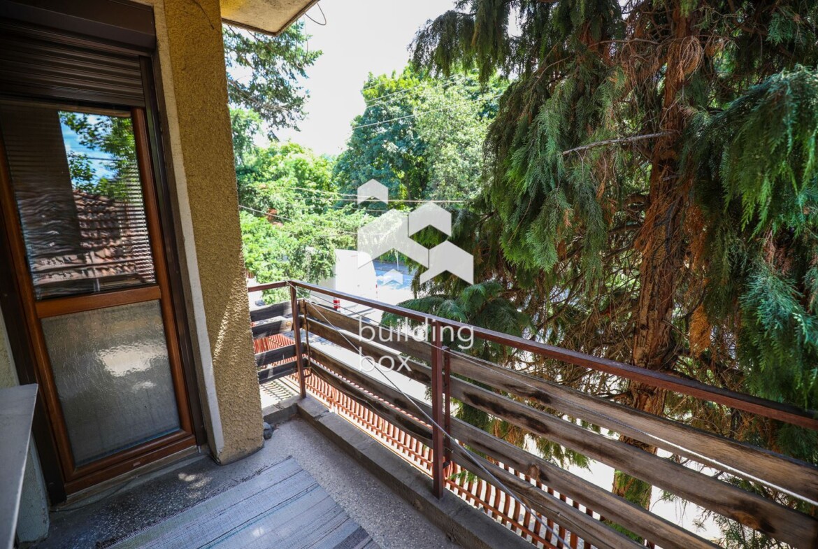 Етаж от къща в гр. Ботевград - 0