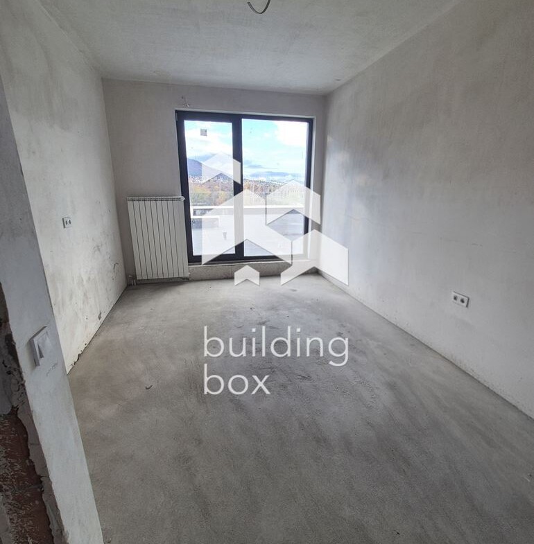 Четиристаен имот в комплекс "HILL SIDE" - 0