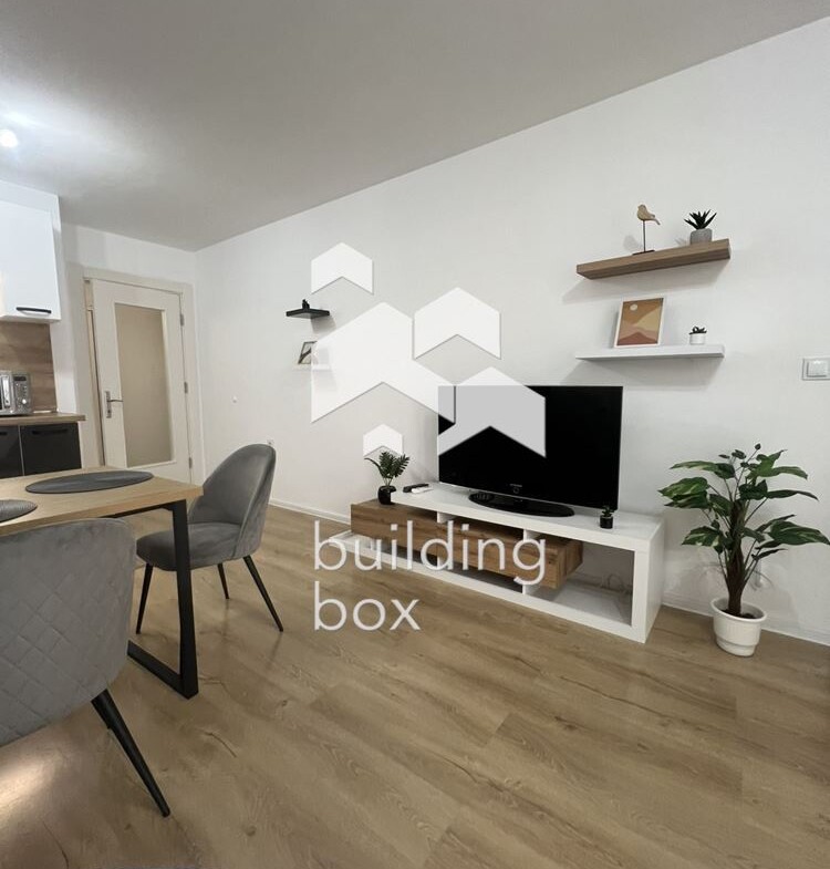 Двустаен апартамент под наем на улица "Рая" - 0