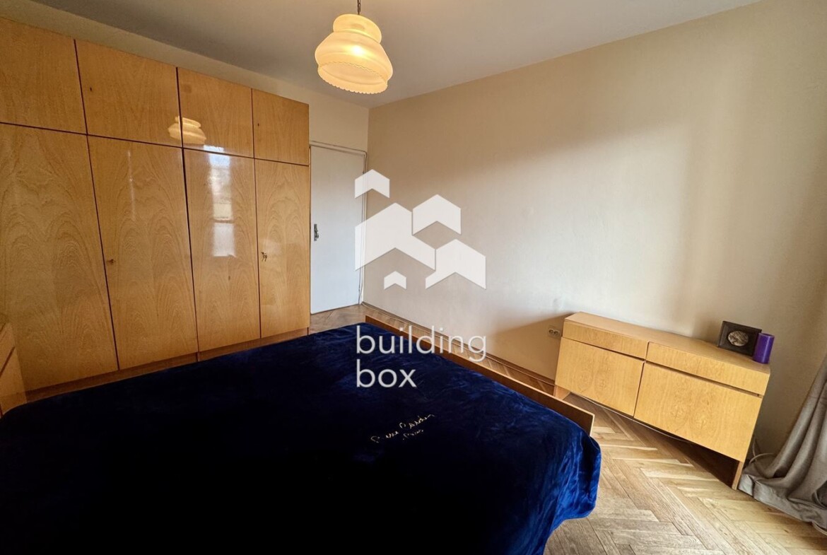 Просторен тристаен в Гео Милев - 0