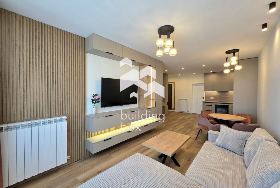 Светъл и просторен апартамент в MONA 3 - 0