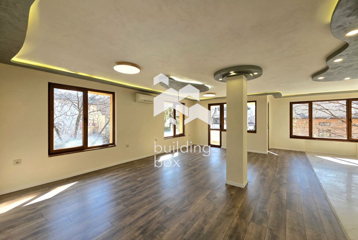 Просторен многостиаен след ремонт в Павлово - 0