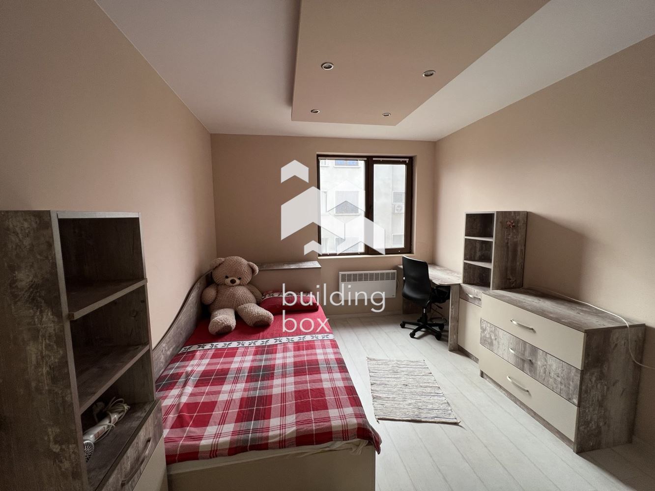 Тристаен апартамент - кв. Прослав - 0