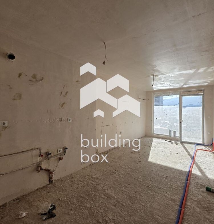 Тристаен апартамент в комплекс "Капитол Резиденс" - 0