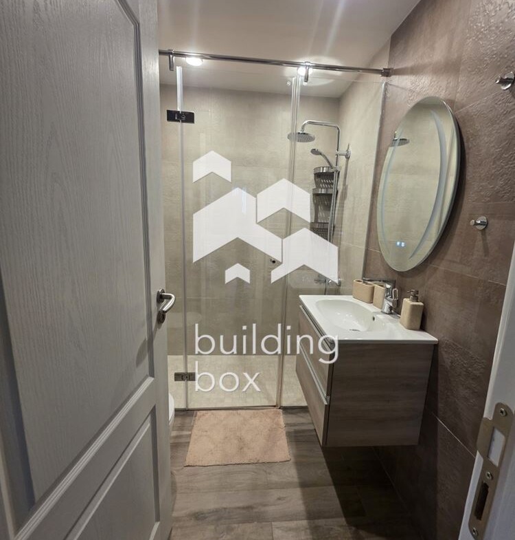 Продава тристаен апартамент в кв. Манастирски ливади - 0