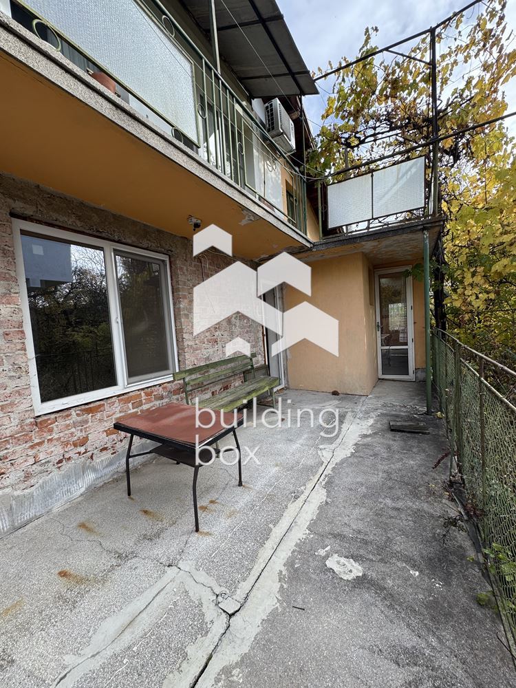 Етаж от къща в Банкя - 0