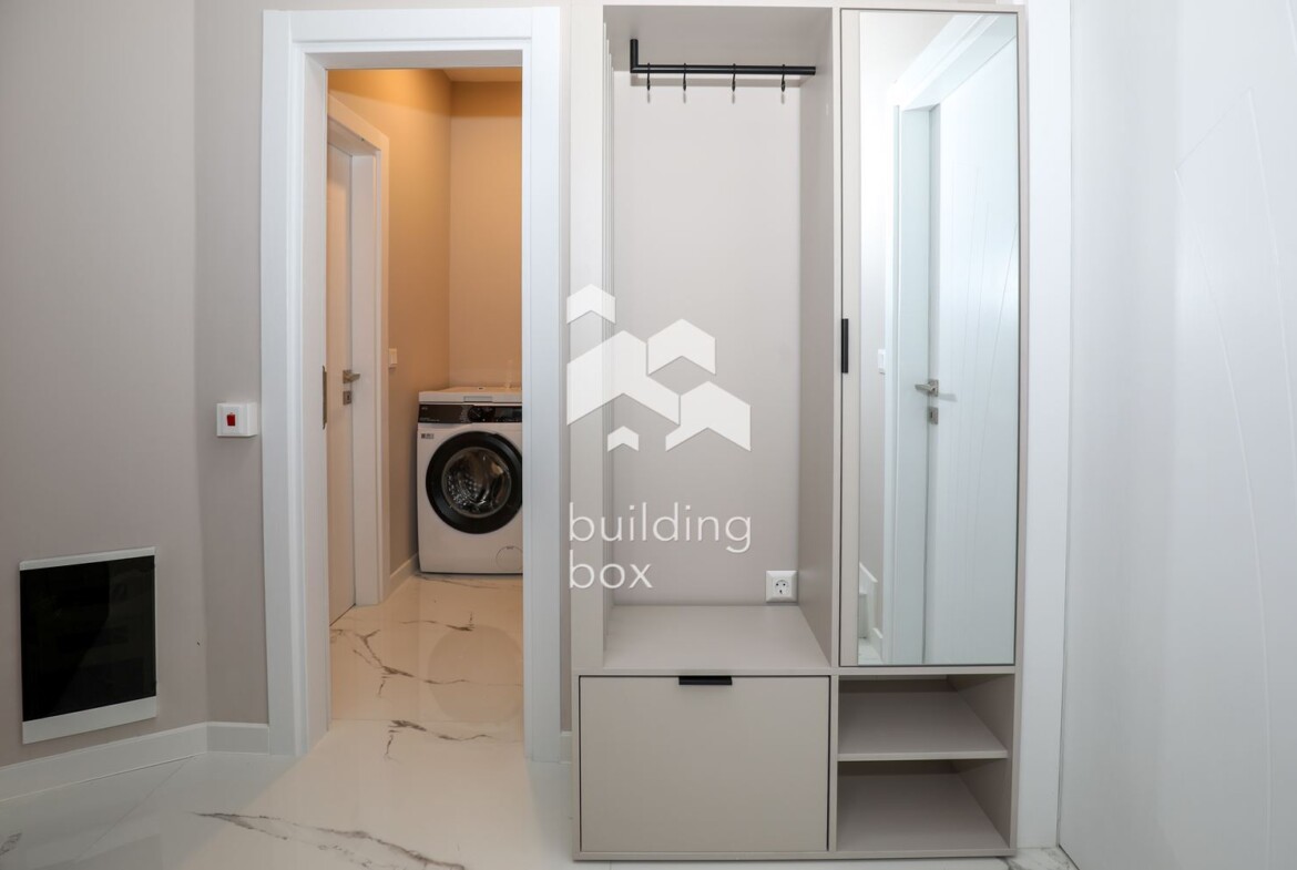 Обзаведена къща в Бистрица - 0