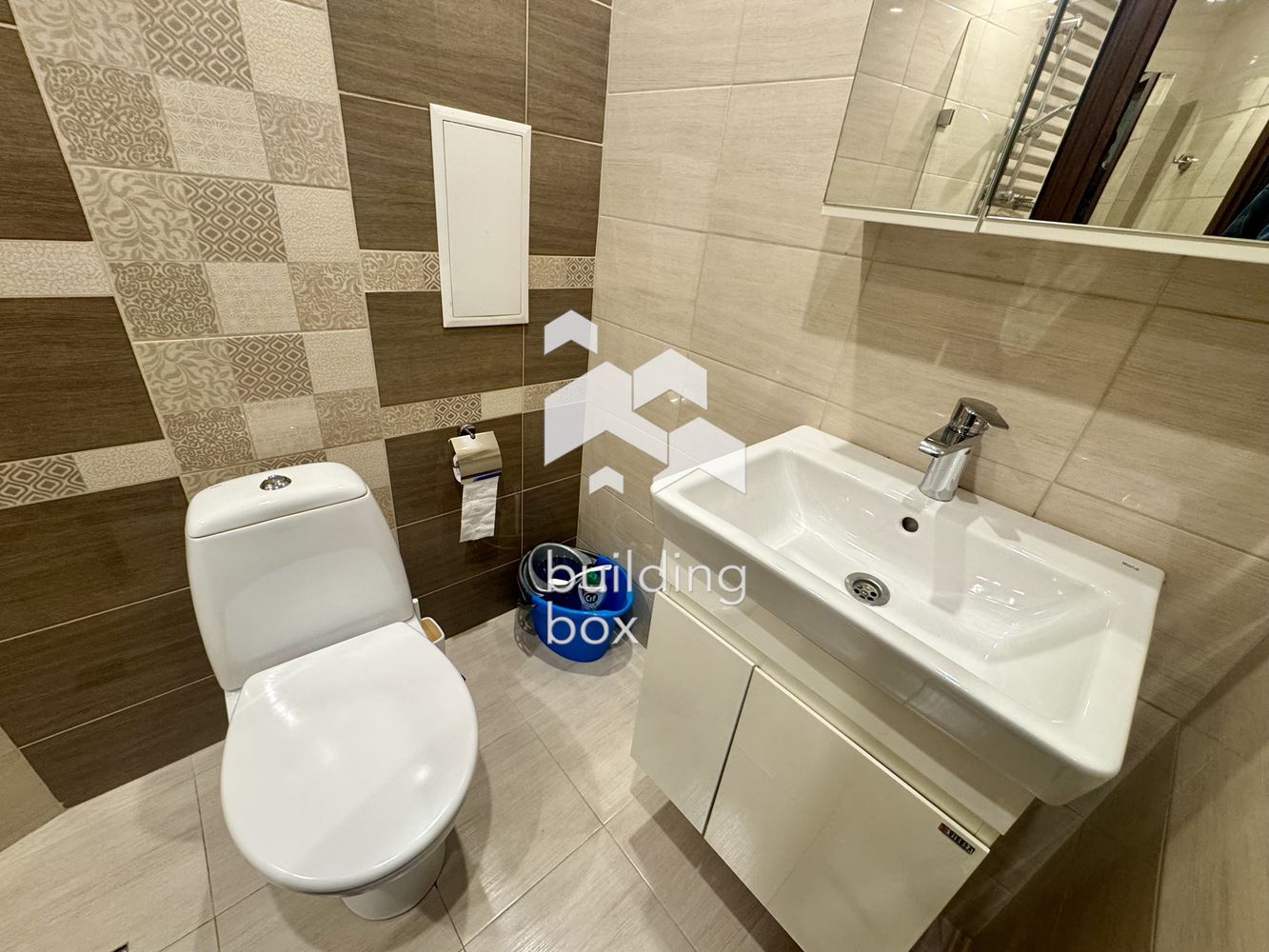 Просторен двустаен във Връбница 1 - 0