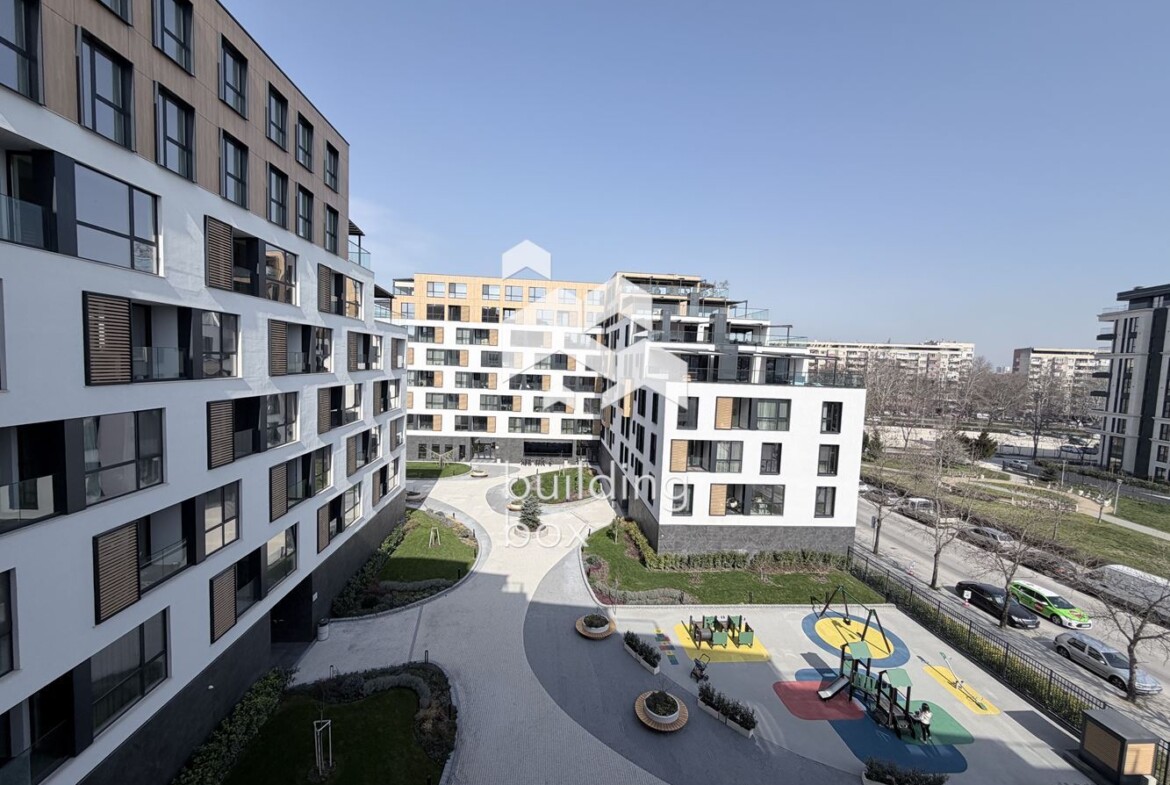 Тристаен луксозен апартамент под наем - к-с Роял Гардън - 0