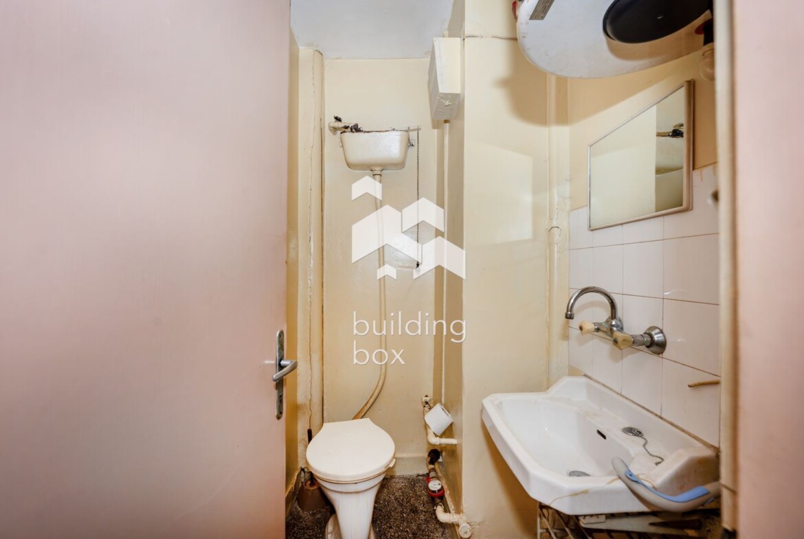 Многостаен апартамент монилит в кв. Южен 98кв.м. - 0