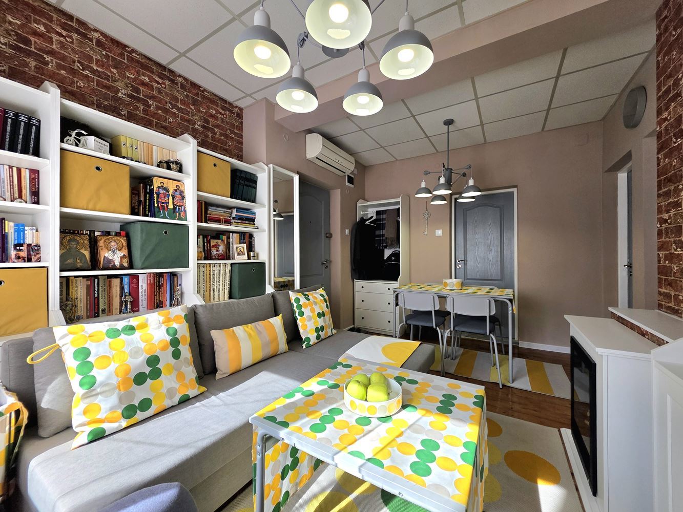 Компактен тристаен апартамент - кв. Овча Купел - 0