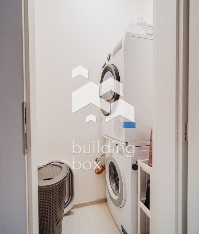 Тристаен обзаведен СИТИ ПАРК ЮГ - 0