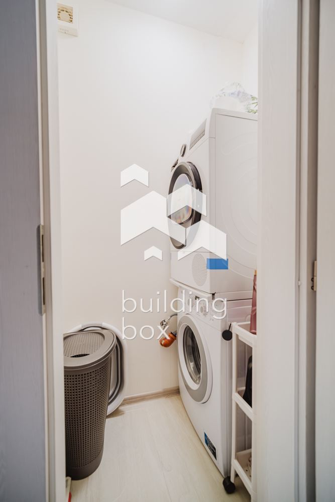 Тристаен обзаведен СИТИ ПАРК ЮГ - 0