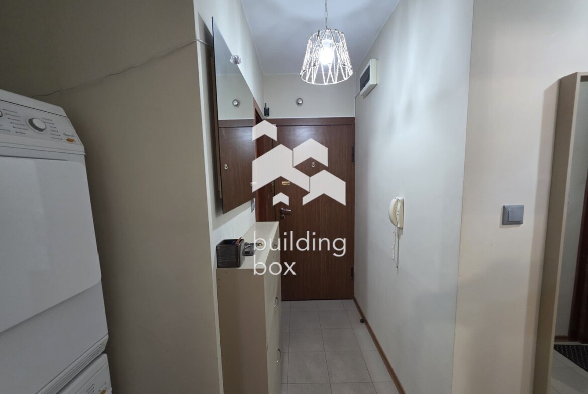 Тристаен апартамент в сърцето на кв. Кършияка до "Холидей Ин" и "БИЛЛА" - 0