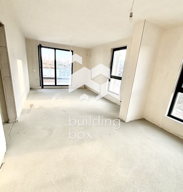 Просторен тристаен апартамент - кв. Малинова долина - 0