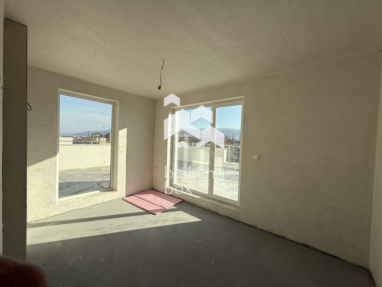 Четиристаен апартамент пред АКТ16 - кв. Остромила - 0