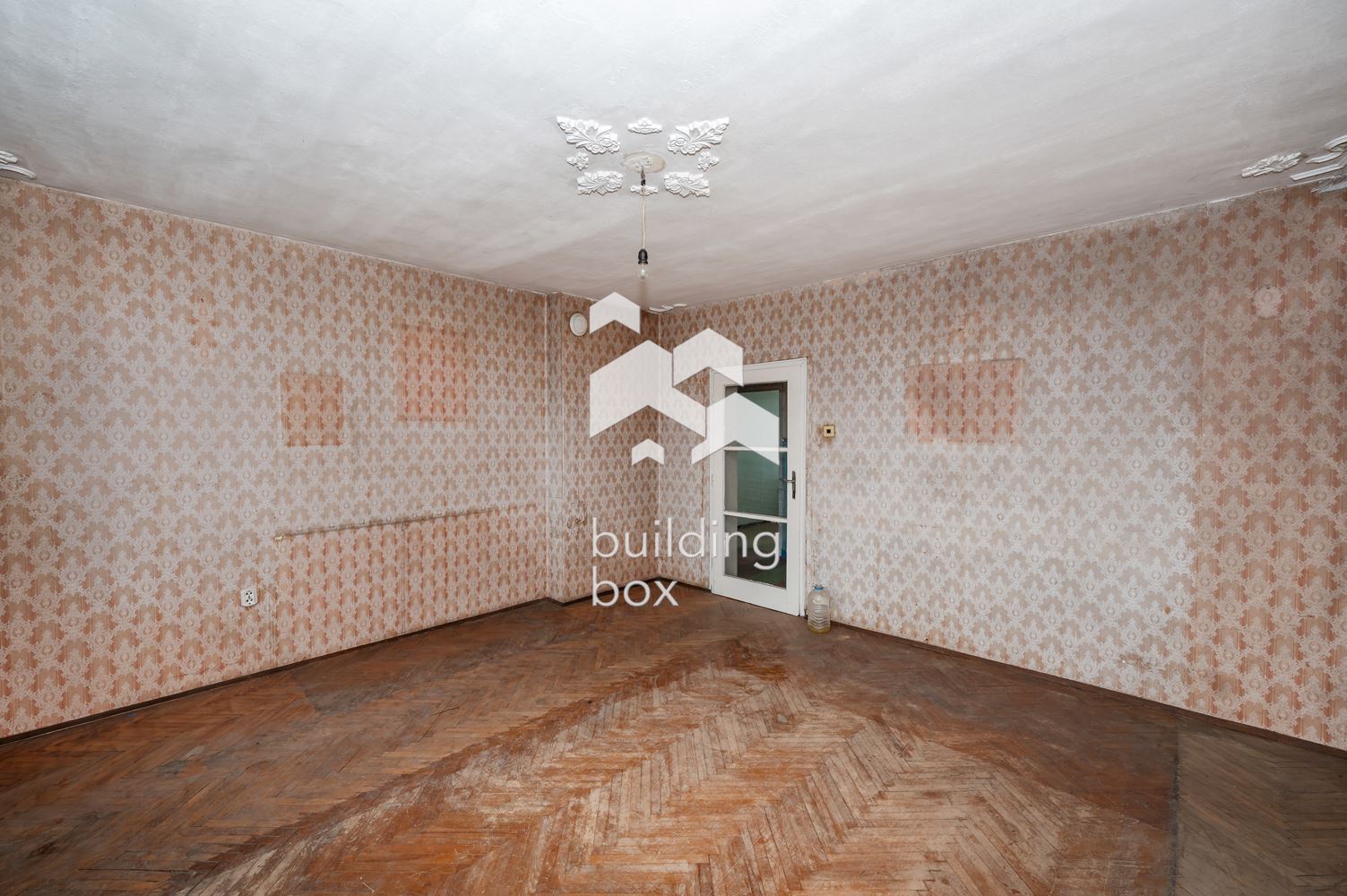 Тристаен апартамент срещу казино Риц - гр. Пловдив - 0