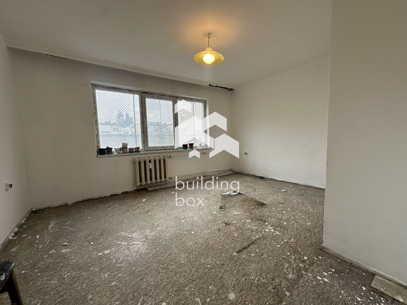 Просторен тристаен апартамент - кв. Гоце Делчев - 0