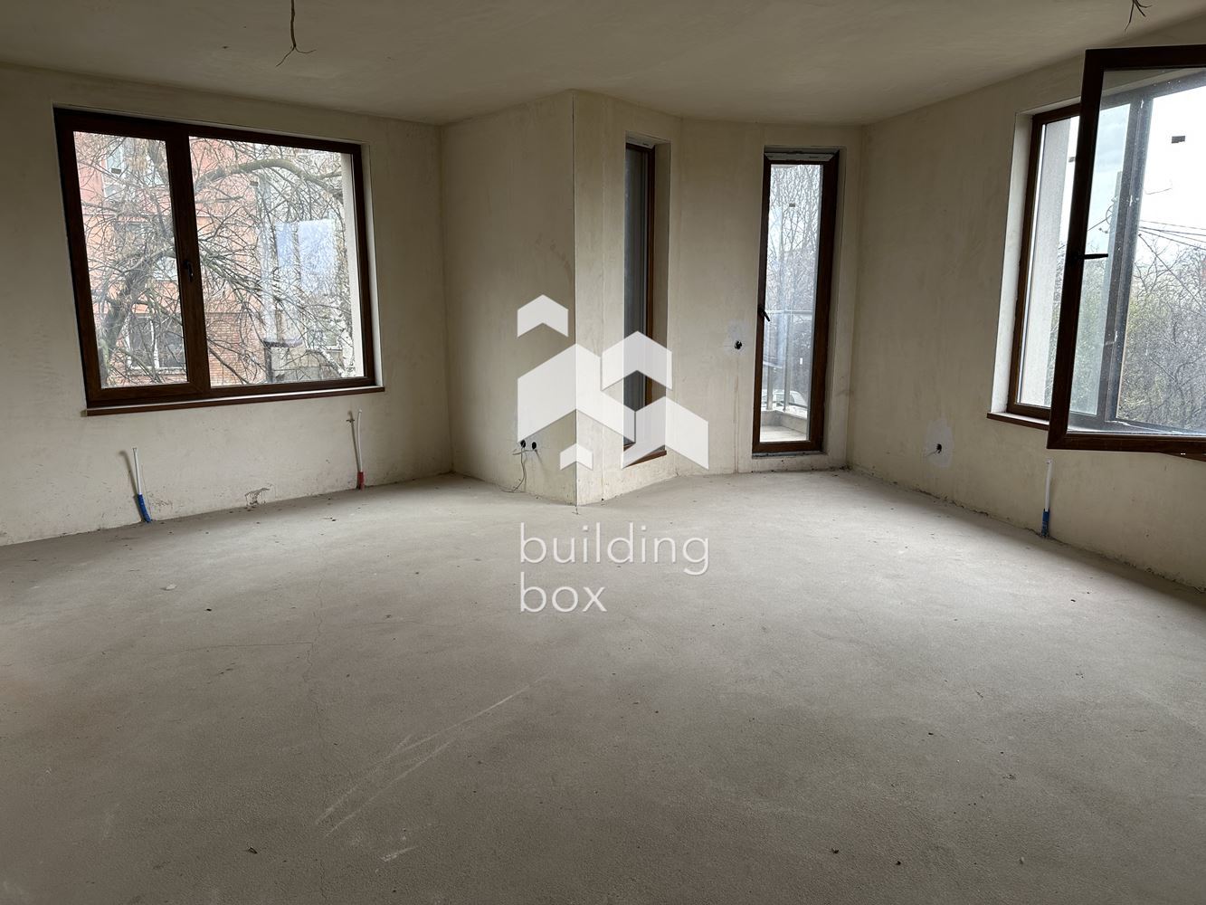 Тристаен апартамент в Люлин 1 - 0