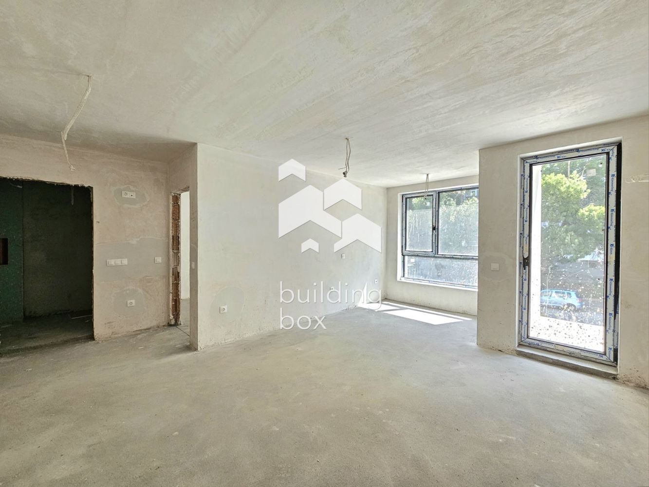 Двустаен апартамент пред АКТ 16 - ж.к. Люлин 4 - 0