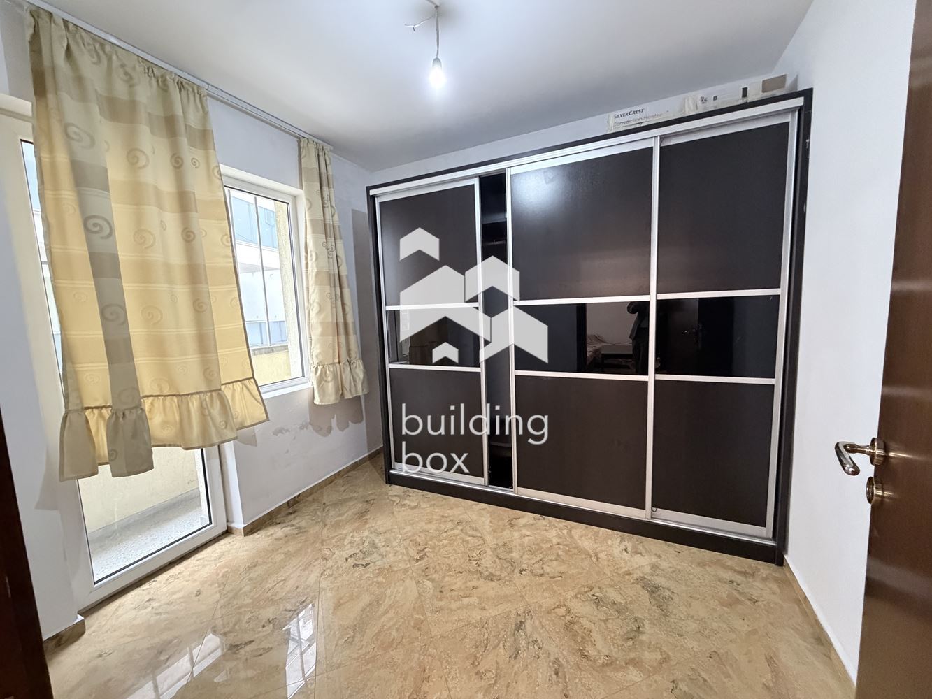 Тристаен апартамент под наем - кв. Каменица 2 - 0