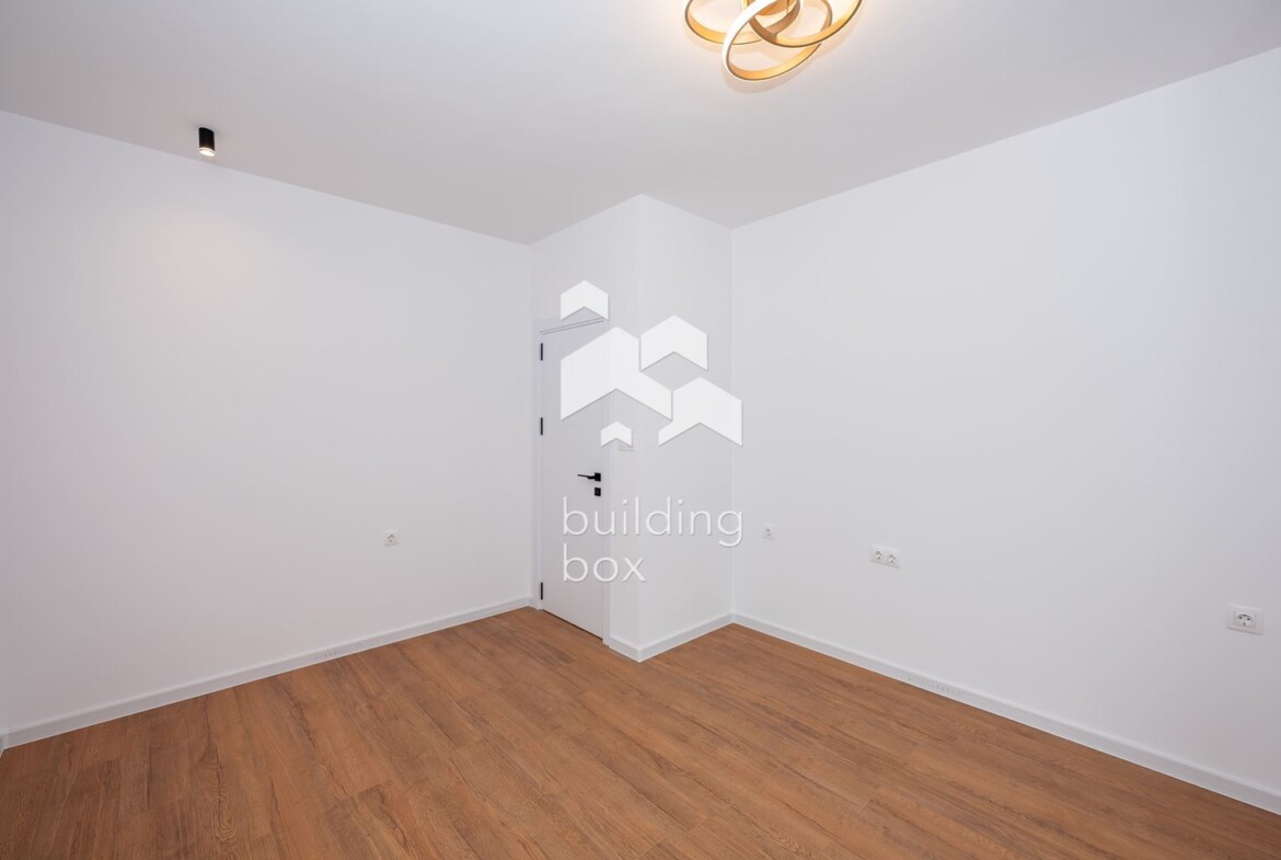 Двустаен апартамент, довършен до ключ - кв. Тракия - 0