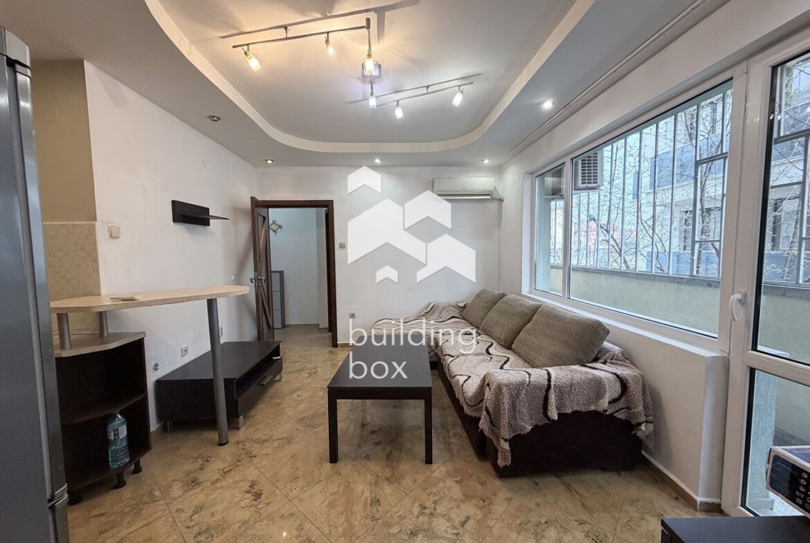 Тристаен апартамент под наем - кв. Каменица 2 - 0