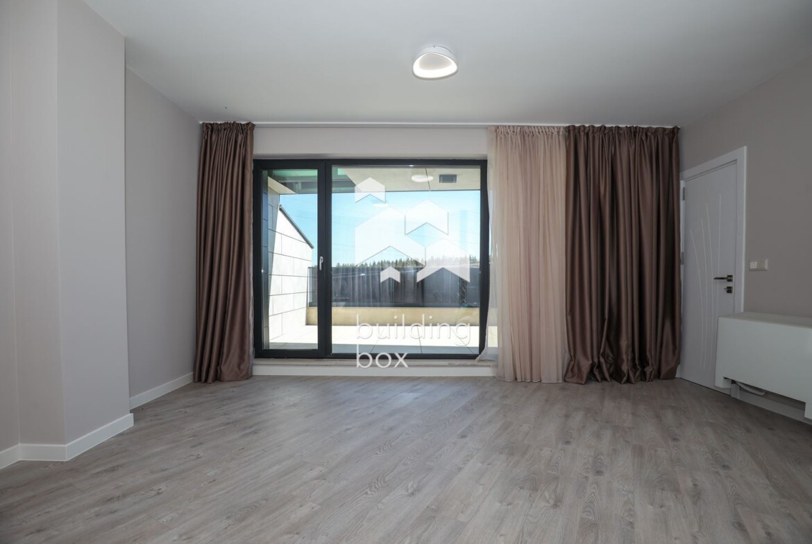 Обзаведена къща в Бистрица - 0