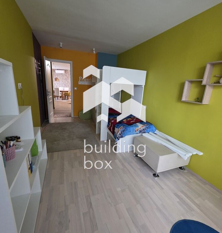 Продава тристаен апартамент в кв. Манастирски ливади - 0