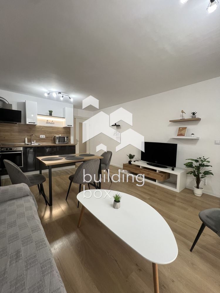 Двустаен апартамент под наем на улица “Рая”