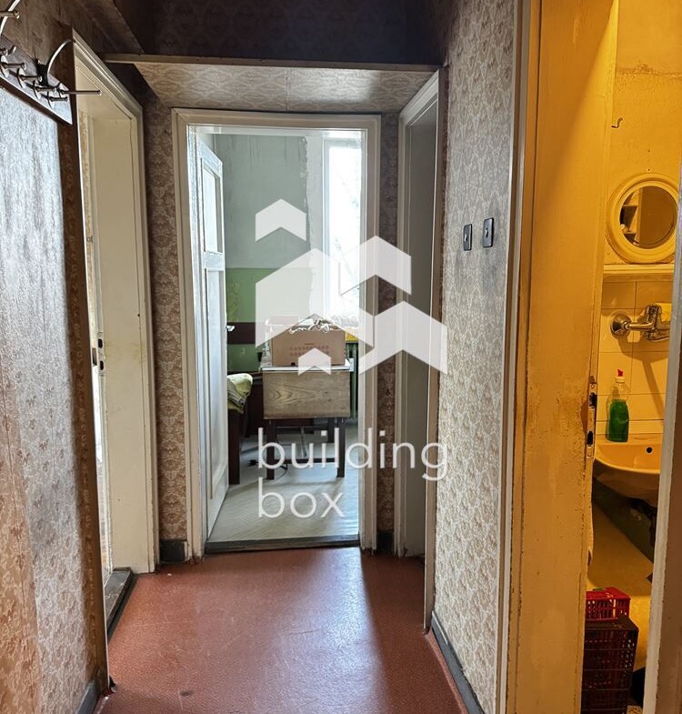 Тристаен апартамент в Центъра на гр. София - 0