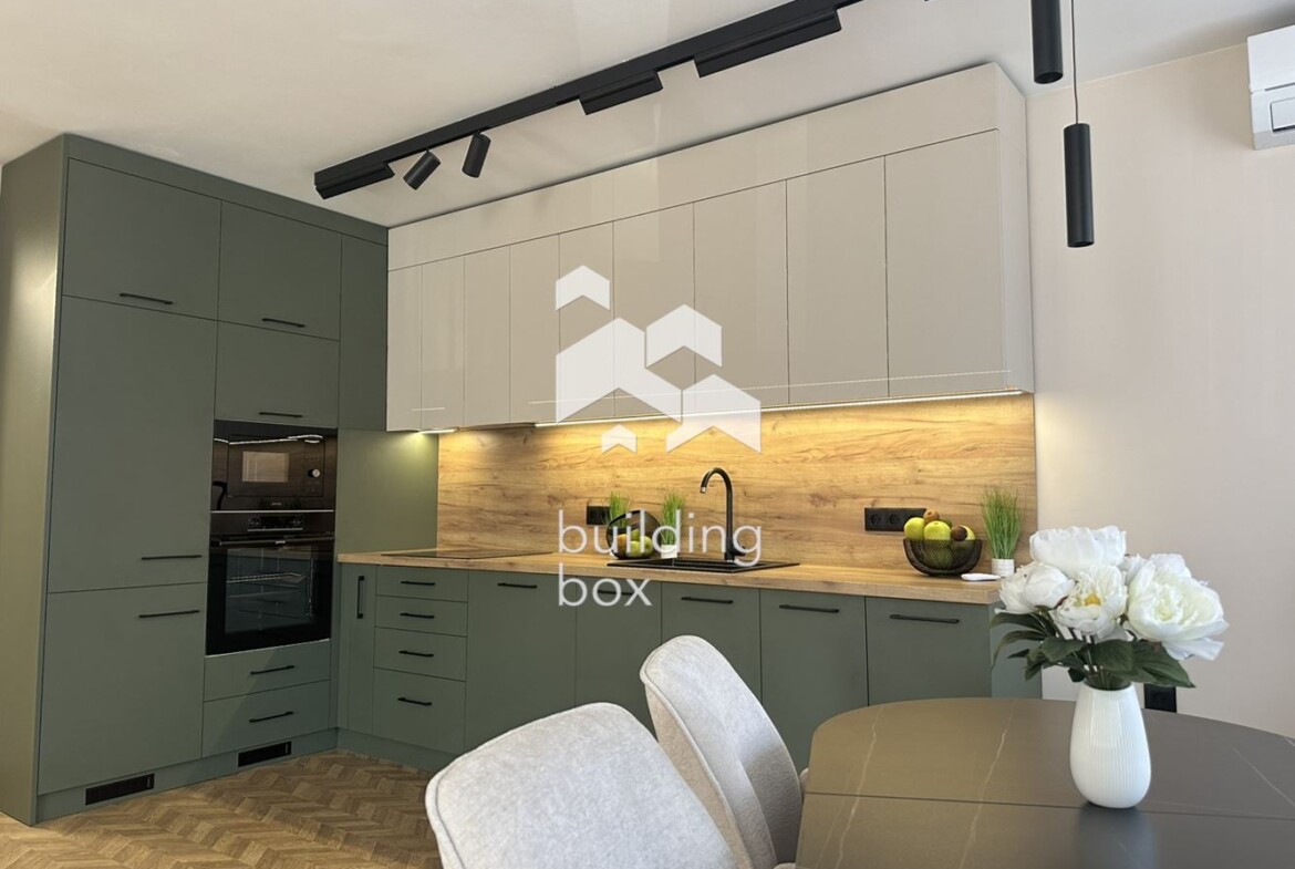 Тристаен апартамент до Второ РПУ - 0