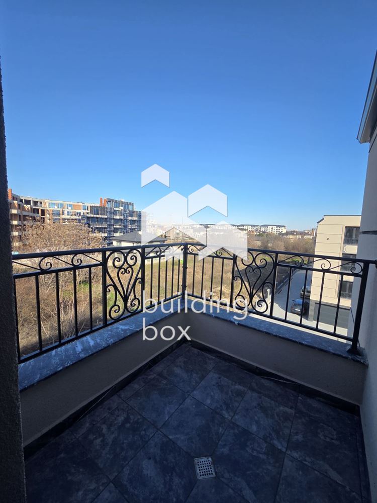 Двустаен апартамент в кв. „Остромила“ - 0