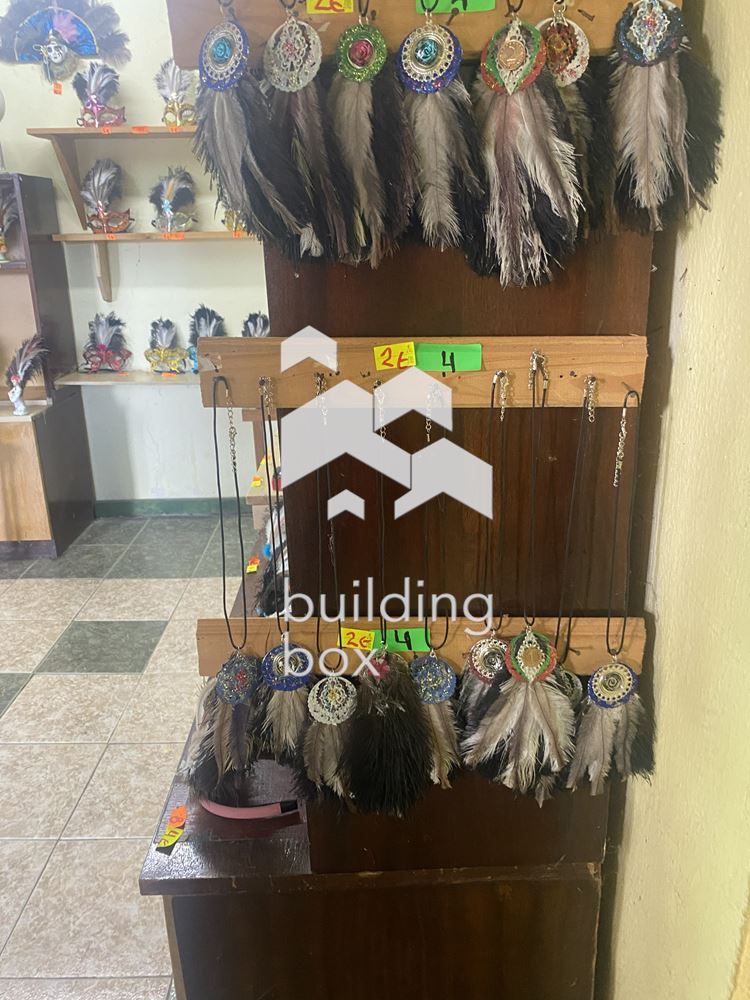 Действаща ферма в утвърден туристически регион с потенциал за разширение - 0