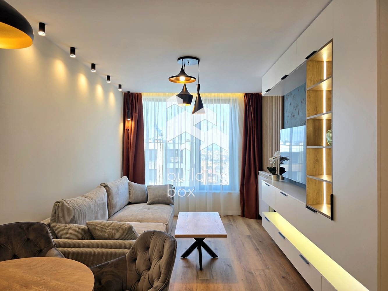 Светъл и просторен апартамент в MONA 3 - 0