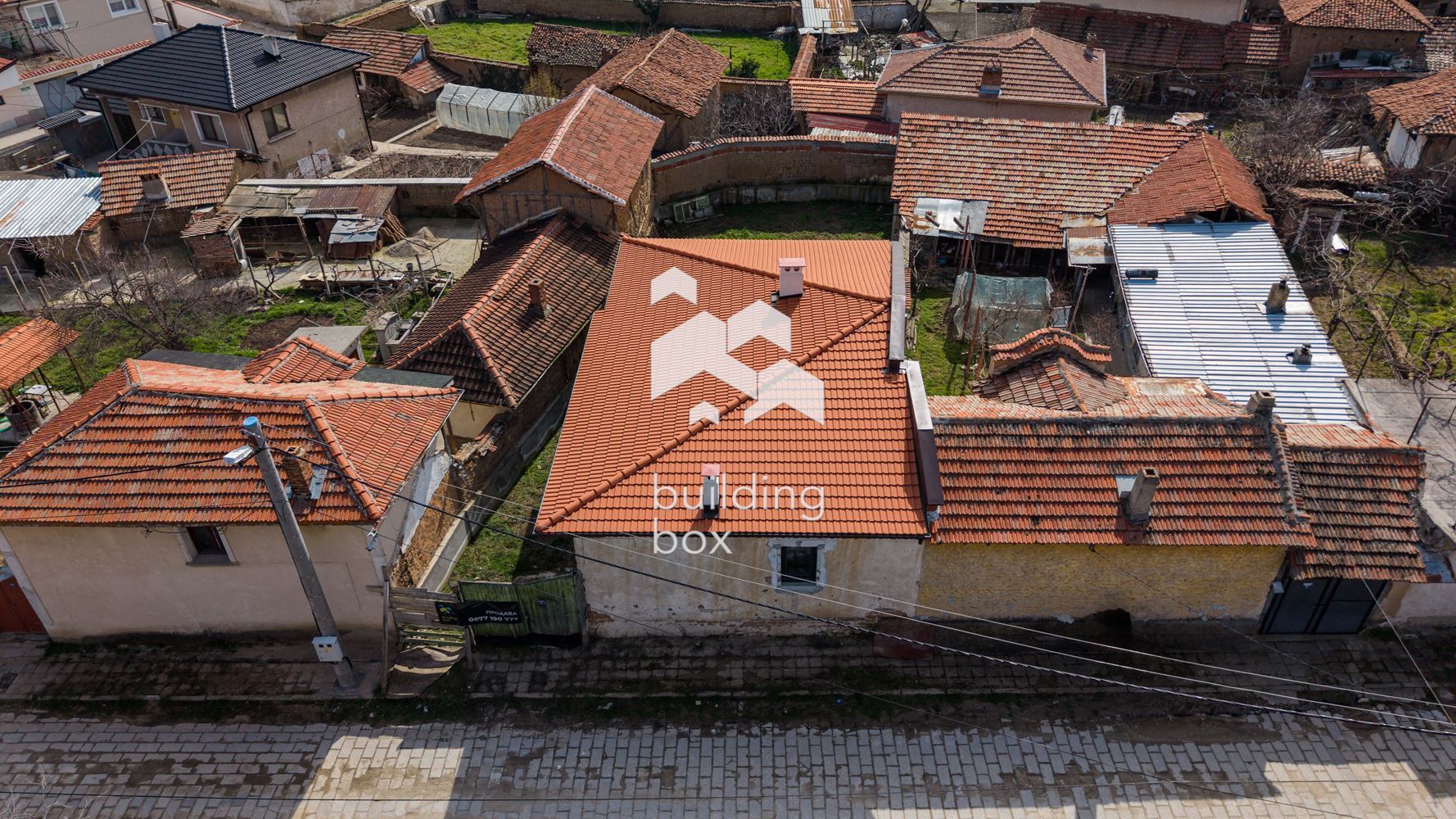 Еднофамилна къща в с. Старосел - 0