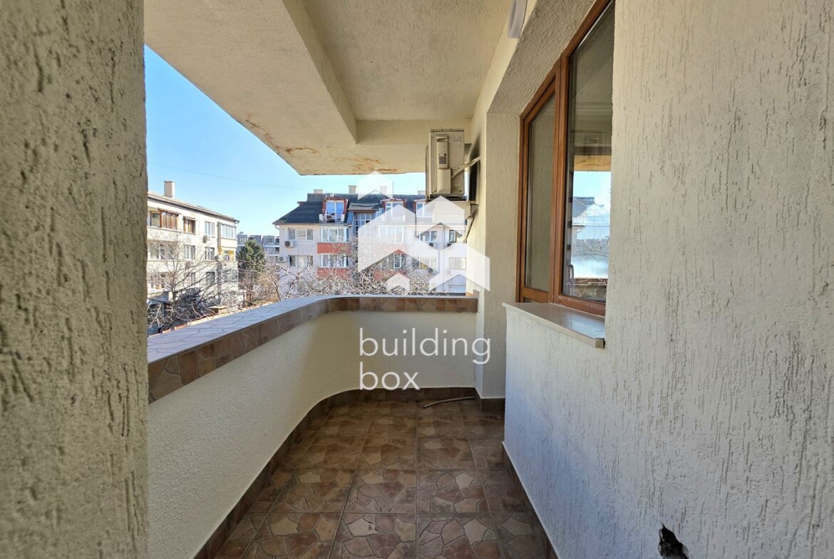 Просторен многостиаен след ремонт в Павлово - 0