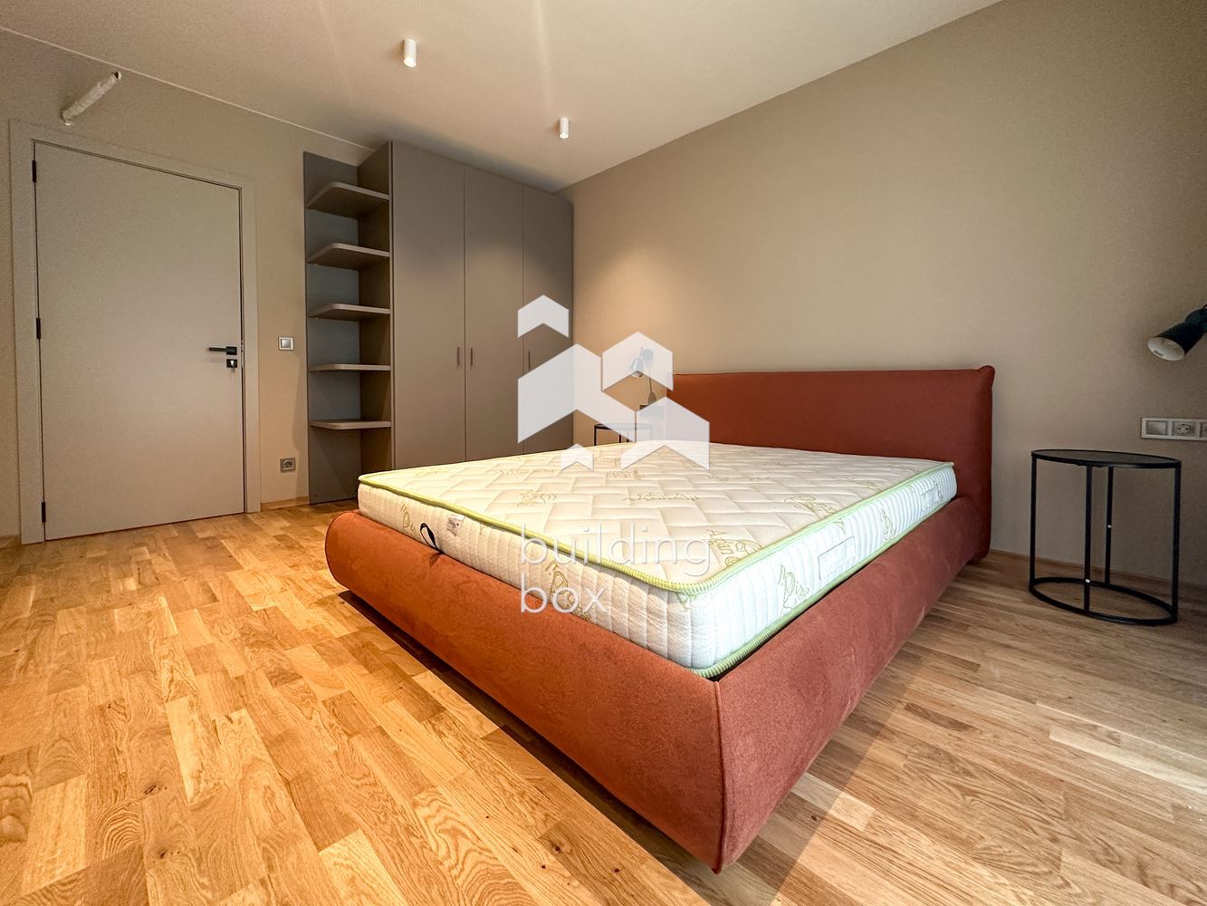 Двустаен апартамент в Манастирски ливади - 0