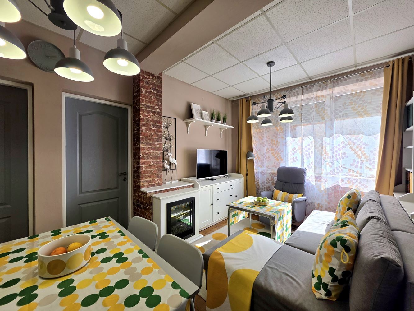 Компактен тристаен апартамент - кв. Овча Купел - 0