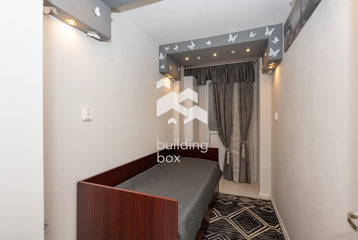 Двустаен преустроен в тристаен - 0