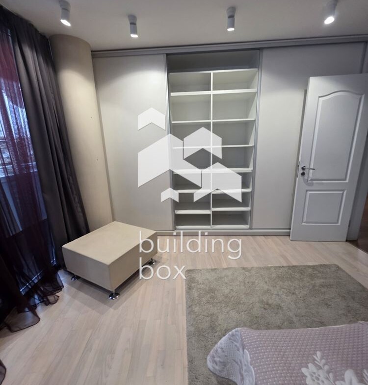 Продава тристаен апартамент в кв. Манастирски ливади - 0