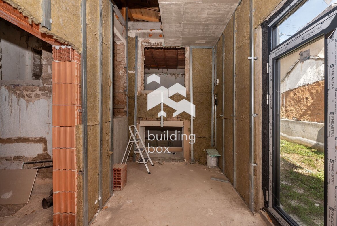 Еднофамилна къща в с. Старосел - 0