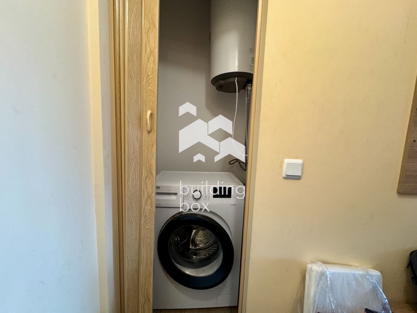 Просторен двустаен във Връбница 1 - 0