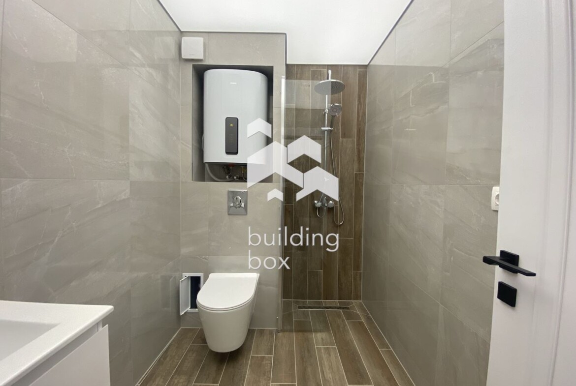 Двустаен апартамент в кв. Остромила - 0