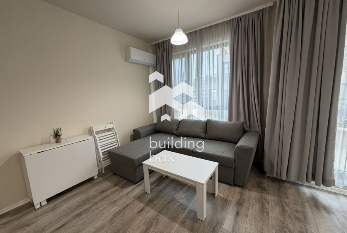 Двустаен апартамент под наем - кв. Смирненски к-с Алгара - 0