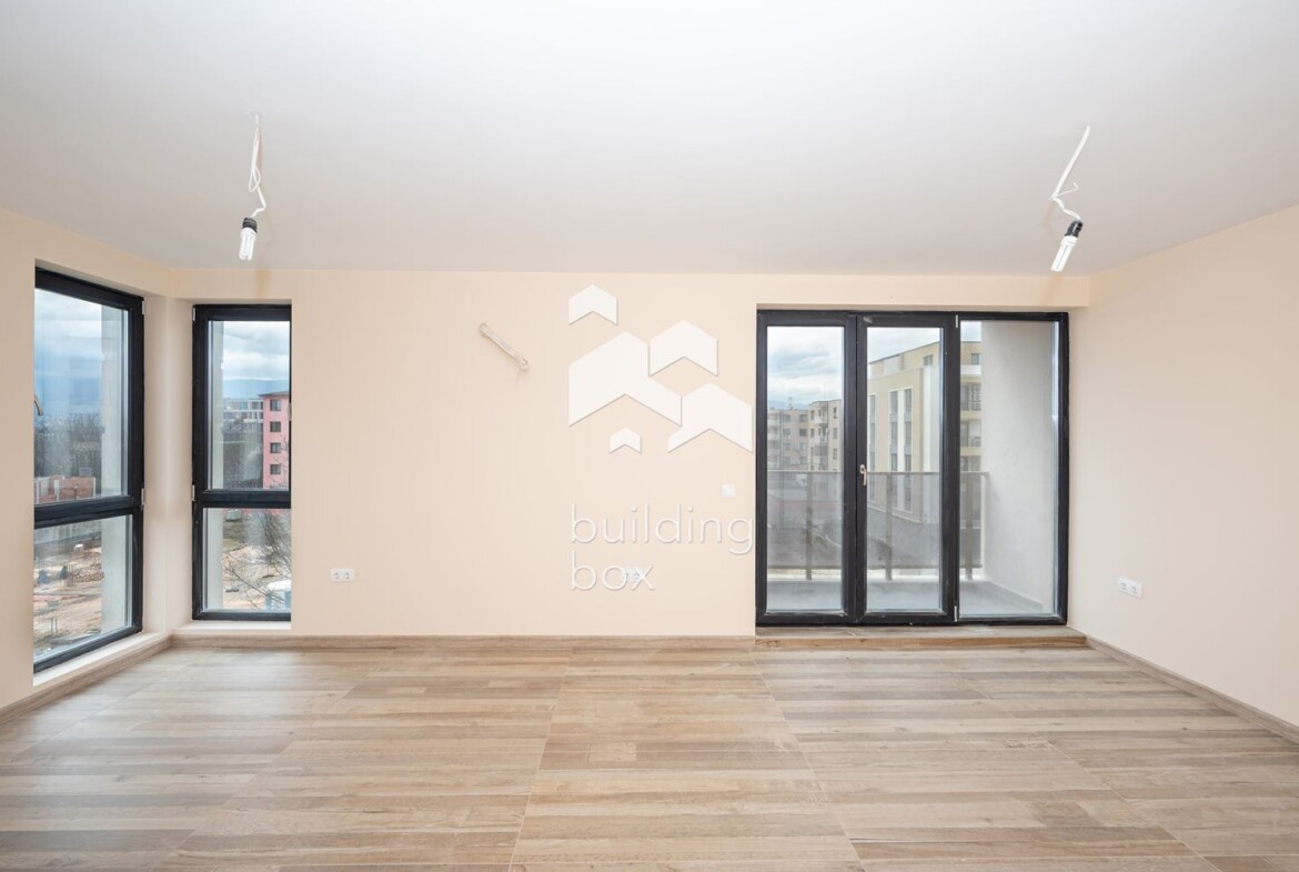 Тристаен апартамент, довършен до ключ - кв. Остромила - 0