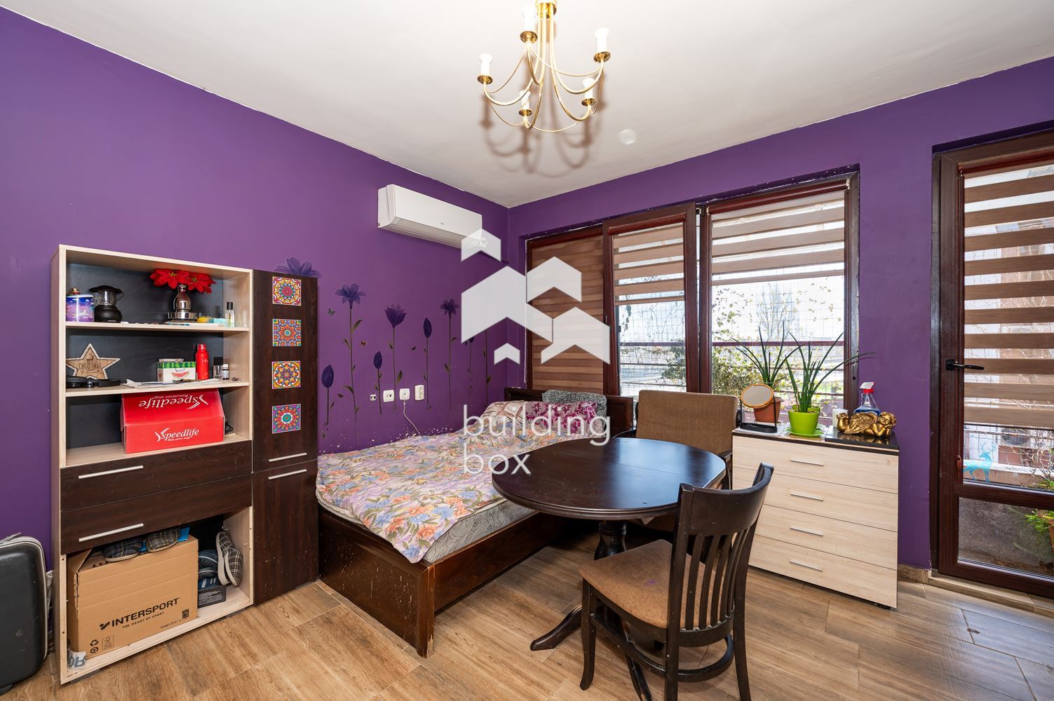 Двустаен обзаведен апартамент до Сточна гара - 0